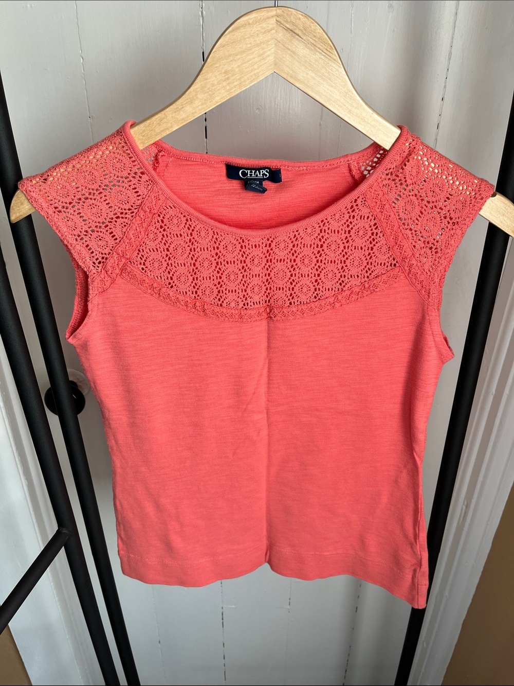 Chaps Women’s coral top